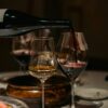 Cómo elegir el vino perfecto para una cena especial vinosdelarivera